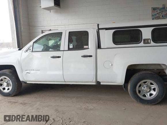 2017 Chevrolet Silverado 1500 Work Truck with VIN 1GCVKNEH9HZ279628, listed as a IAAI auction lot 41814533 with 224,778 mi miles. Bid and sale history available at carsss.com. Image 14.