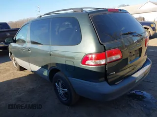 2001 Toyota Sienna LE z VIN 4T3ZF13C51U324527, wystawiony jako IAAI lot #41622465 z przebiegiem 145 450 mil mil oraz . Historia ofert i sprzedaży dostępna na DreamBid. Obrazek 3.