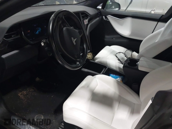 2018 Tesla Model S 75D with VIN 5YJSA1E24JF257817, listed as a IAAI auction lot 41960439 with 61,971 mi miles and . Bid and sale history available at DreamBid. Image 5.