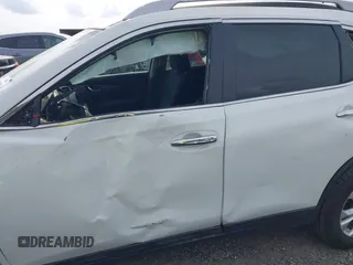 2015 Nissan Rogue SL with VIN 5N1AT2MVXFC815872, listed as a IAAI auction lot 41958071 with 148,786 mi miles and . Bid and sale history available at carsss.com. Image 13.