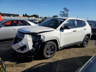2017 Jeep Compass Sport with VIN 3C4NJCAB4HT672923, listed as a Copart auction lot 78287074 with 70,724 mi miles and Salvage Title. Bid and sale history available at carsss.com. Image 1.