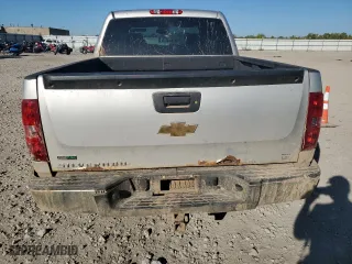 2011 Chevrolet Silverado 1500 LS with VIN 3GCPKREA0BG318889, listed as a Copart auction lot 73296544 with 193,525 mi miles and Clean Title. Bid and sale history available at carsss.com. Image 6.
