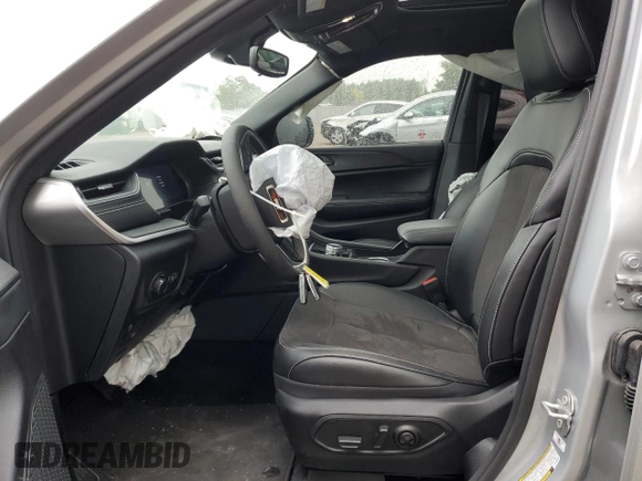 2024 Jeep Grand Cherokee Altitude X with VIN 1C4RJHAG2RC145079, listed as a Copart auction lot 58217615 with 8,135 mi miles and Salvage title. Bid and sale history available at DreamBid. Image 7.