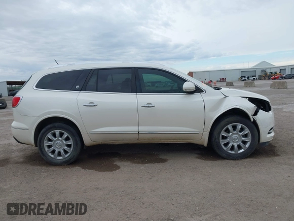 2013 Buick Enclave Leather with VIN 5GAKRCKD8DJ186131, listed as a IAAI auction lot 41356264 with 121,786 mi miles. Bid and sale history available at carsss.com. Image 13.