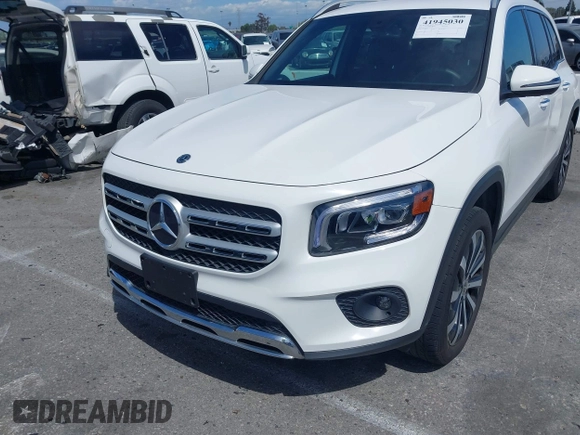 2020 Mercedes-Benz GLB 250 z VIN W1N4M4GB2LW013220, wystawiony jako IAAI lot #41945030 z przebiegiem 100 110 mil mil oraz . Historia ofert i sprzedaży dostępna na DreamBid. Obrazek 6.