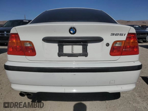 2004 BMW 3 Series 325i with VIN WBAAZ33444KP86628, listed as a Copart auction lot 59494984 with 106,078 mi miles and Salvage Title. Bid and sale history available at carsss.com. Image 6.