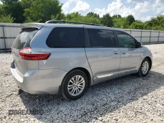 2017 Toyota Sienna XLE Auto Access Seat with VIN 5TDYZ3DC9HS820214, listed as a Copart auction lot 65401205 with 172,084 mi miles and Salvage title. Bid and sale history available at DreamBid. Image 3.