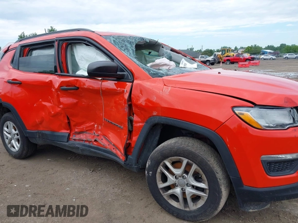2017 Jeep Compass Sport z VIN 3C4NJDABXHT624087, wystawiony jako IAAI lot #42592951 z przebiegiem Nie podano mil oraz . Historia ofert i sprzedaży dostępna na DreamBid. Obrazek 14.