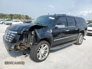 2011 Cadillac Escalade ESV Luxury z VIN 1GYS4HEF0BR122567, wystawiony jako Copart lot #45183455 z przebiegiem 163 775 mil mil oraz Szkoda całkowita • Salvage title. Historia ofert i sprzedaży dostępna na DreamBid. Obrazek 1.