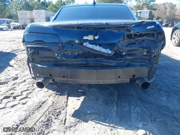 2015 Chevrolet Camaro SS with VIN 2G1FJ1EW3F9264749, listed as a IAAI auction lot 41447473 with 56,032 mi miles. Bid and sale history available at carsss.com. Image 6.