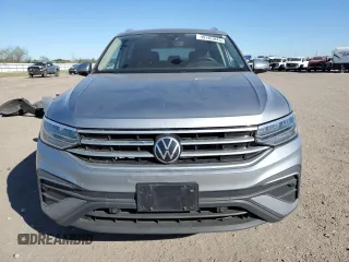 2024 Volkswagen Tiguan SE с VIN 3VV3B7AX9RM047518, выставлен на аукционе Copart как лот 49165045 с пробегом 34 501 миль миль и Списание • Salvage title. История ставок и продаж доступна на DreamBid. Изображение 5.
