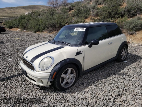 2009 MINI Cooper Hardtop with VIN WMWMF33509TU72832, listed as a Copart auction lot 53357785 with 103,633 mi miles and Salvage Title. Bid and sale history available at carsss.com. Image 1.