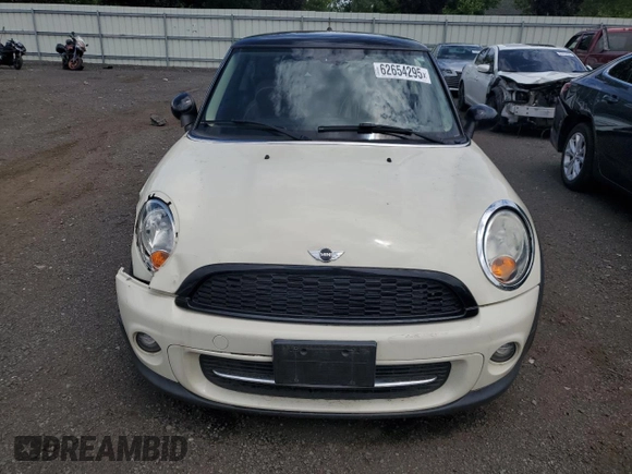 2013 MINI Hardtop with VIN WMWSU3C51DT374477, listed as a Copart auction lot 62654295 with 127,295 mi miles and Salvage title. Bid and sale history available at DreamBid. Image 5.