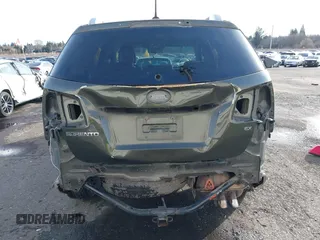 2012 Kia Sorento EX with VIN 5XYKUCA68CG275924, listed as a IAAI auction lot 41623363 with 173,078 mi miles. Bid and sale history available at carsss.com. Image 17.