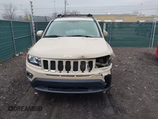 2017 Jeep Compass High Altitude with VIN 1C4NJCEB9HD166388, listed as a IAAI auction lot 41562178 with 111,218 mi miles. Bid and sale history available at carsss.com. Image 13.
