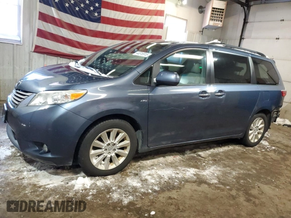 2016 Toyota Sienna Ltd with VIN 5TDDK3DC0GS142468, listed as a Copart auction lot 44816915 with 117,939 mi miles and Salvage Title. Bid and sale history available at carsss.com. Image 1.
