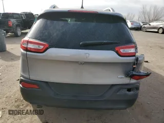 2018 Jeep Cherokee Latitude with VIN 1C4PJLCB7JD539767, listed as a Copart auction lot 87133824 with 161,979 mi miles and Salvage Title. Bid and sale history available at carsss.com. Image 6.