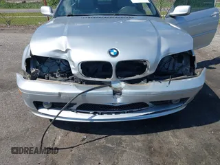 2002 BMW 3 Series 325Ci with VIN WBABS33492PG86813, listed as a IAAI auction lot 42074468 with 136,299 mi miles and . Bid and sale history available at DreamBid. Image 6.