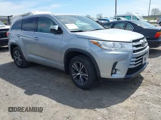 2017 Toyota Highlander LE with VIN 5TDBZRFH5HS437114, listed as a IAAI auction lot 42070001 with 76,508 mi miles and . Bid and sale history available at DreamBid. Image 1.