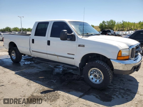 2000 Ford F-350 XL with VIN 3FTSW31F9YMA56877, listed as a Copart auction lot 62733624 with 120,595 mi miles and Salvage Title. Bid and sale history available at DreamBid. Image 4.