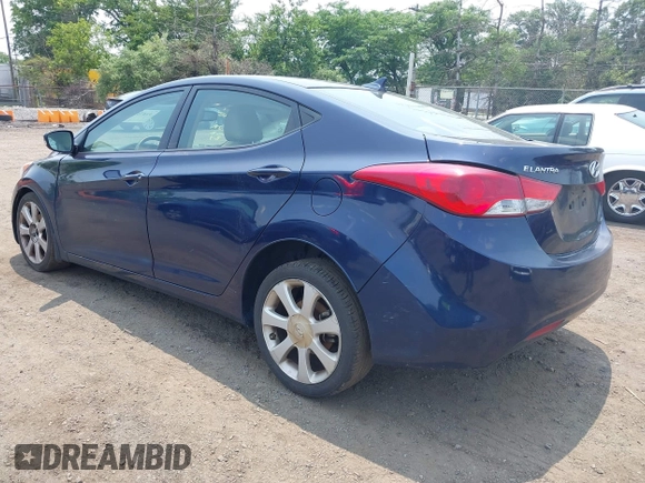 2013 Hyundai Elantra Limited z VIN 5NPDH4AE9DH205899, wystawiony jako IAAI lot #42476924 z przebiegiem 139 475 mil mil oraz . Historia ofert i sprzedaży dostępna na DreamBid. Obrazek 3.