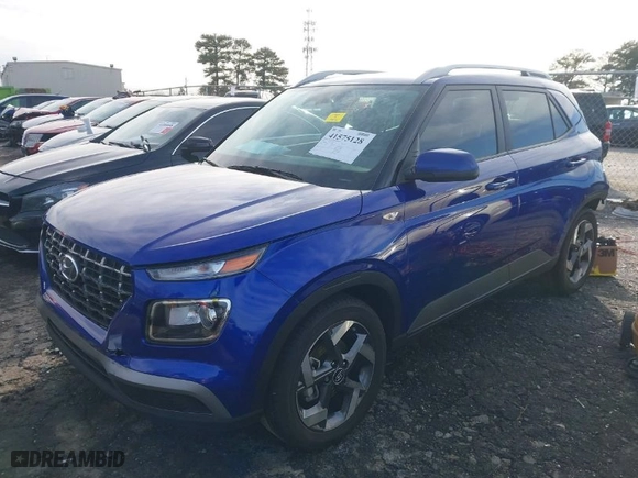 2024 Hyundai Venue SEL with VIN KMHRC8A31RU316286, listed as a IAAI auction lot 41575128 with 8,184 mi miles. Bid and sale history available at carsss.com. Image 2.