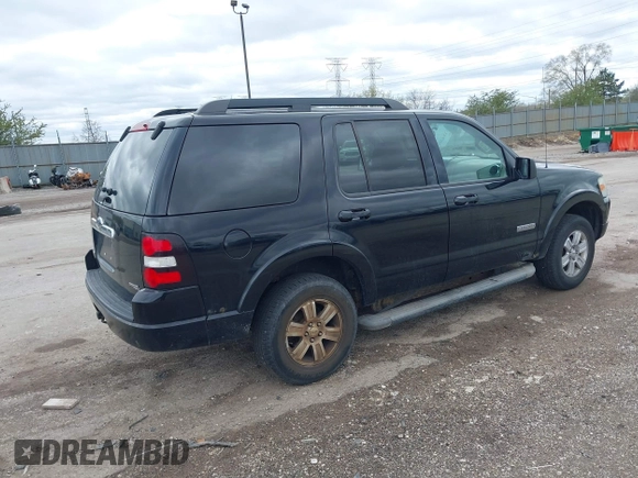 2007 Ford Explorer XLT with VIN 1FMEU73E67UB82828, listed as a IAAI auction lot 42094138 with 175,627 mi miles. Bid and sale history available at carsss.com. Image 4.