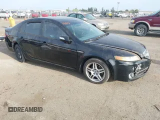 2008 Acura TL with VIN 19UUA66278A020778, listed as a IAAI auction lot 42042053 with 225,138 mi miles. Bid and sale history available at carsss.com. Image 1.