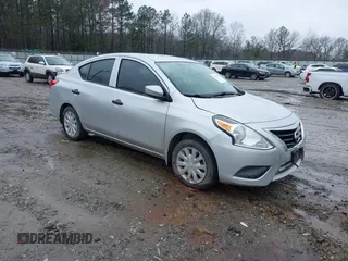 2016 Nissan Versa SV with VIN 3N1CN7AP5GL854324, listed as a IAAI auction lot 41764167 with 133,993 mi miles. Bid and sale history available at carsss.com. Image 1.