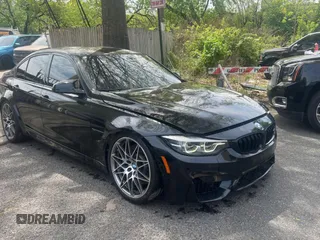 2018 BMW M3 z VIN WBS8M9C55J5J78860, wystawiony jako Copart lot #55635395 z przebiegiem 20 754 mil mil oraz Szkody całkowita. Historia ofert i sprzedaży dostępna na DreamBid. Obrazek 1.