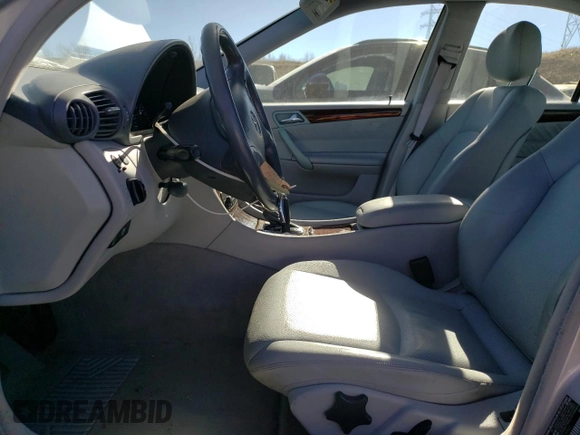 2003 Mercedes-Benz C 240 with VIN WDBRF81J33F318562, listed as a Copart auction lot 47246195 with 65,777 mi miles and Salvage title. Bid and sale history available at DreamBid. Image 7.