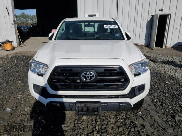2017 Toyota Tacoma SR z VIN 5TFSX5EN6HX057733, wystawiony jako Copart lot #48013155 z przebiegiem 107 976 mil mil oraz Szkoda całkowita • Salvage title. Historia ofert i sprzedaży dostępna na DreamBid. Obrazek 5.