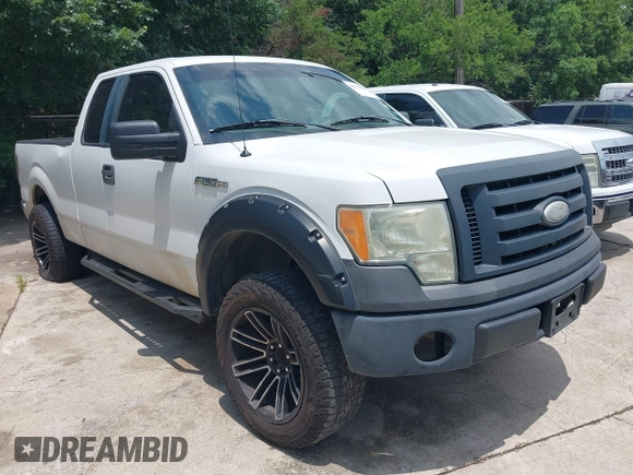 2011 Ford F-150 XL with VIN 1FTEX1CM0BFB83003, listed as a IAAI auction lot 42350229 with 216,007 mi miles and . Bid and sale history available at DreamBid. Image 1.