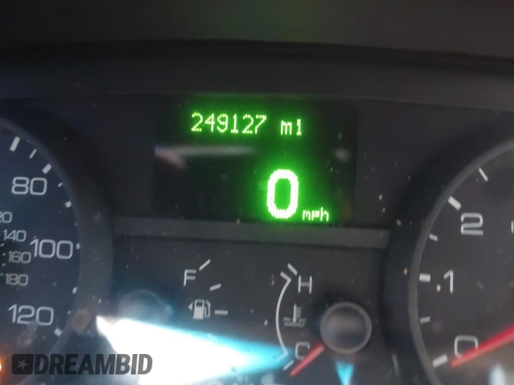 2007 Ford Crown Victoria LX с VIN 2FAFP74V07X151541, выставлен на аукционе IAAI как лот 41474660 с пробегом 249 127 миль миль и . История ставок и продаж доступна на DreamBid. Изображение 7.