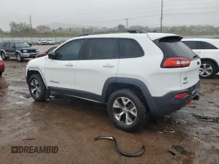 2017 Jeep Cherokee Trailhawk with VIN 1C4PJMBS1HW622388, listed as a Copart auction lot 54990075 with 101,437 mi miles and Salvage title. Bid and sale history available at DreamBid. Image 2.