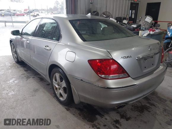2008 Acura RL with VIN JH4KB16528C004491, listed as a IAAI auction lot 41571102 with 144,373 mi miles and . Bid and sale history available at DreamBid. Image 3.