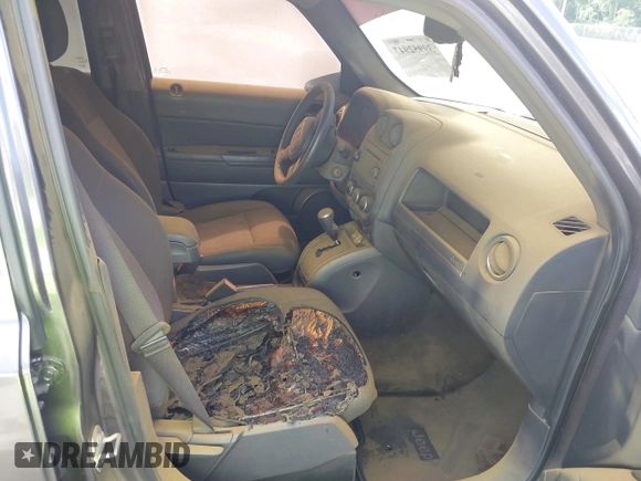 2017 Jeep Patriot Latitude with VIN 1C4NJPFB2HD183328, listed as a IAAI auction lot 41315215 with 78,453 mi miles and . Bid and sale history available at carsss.com. Image 6.