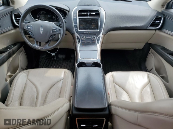 2016 Lincoln MKX Select z VIN 2LMTJ8KR8GBL37089, wystawiony jako Copart lot #54605105 z przebiegiem 115 201 mil mil oraz Czysty tytuł • Clean title. Historia ofert i sprzedaży dostępna na DreamBid. Obrazek 8.
