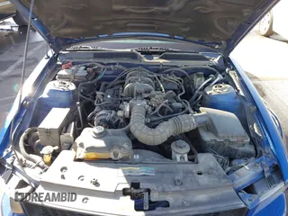 2009 Ford Mustang с VIN 1ZVHT84N295104274, выставлен на аукционе IAAI как лот 41507451 с пробегом 138 877 миль миль и . История ставок и продаж доступна на DreamBid. Изображение 10.