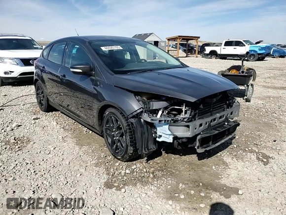 2016 Ford Focus SE with VIN 1FADP3K24GL326153, listed as a Copart auction lot 48426195 with 117,725 mi miles and Salvage Title. Bid and sale history available at carsss.com. Image 14.