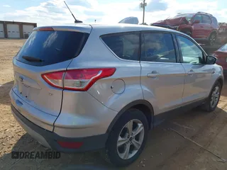 2016 Ford Escape SE with VIN 1FMCU0G7XGUB87914, listed as a IAAI auction lot 41427224 with 155,469 mi miles. Bid and sale history available at carsss.com. Image 4.