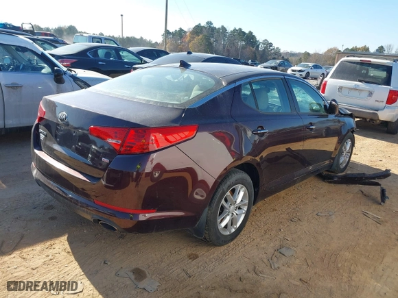 2013 Kia Optima LX with VIN 5XXGM4A74DG257866, listed as a IAAI auction lot 40975293 with 190,173 mi miles. Bid and sale history available at carsss.com. Image 4.