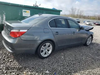 2004 BMW 5 Series 525i with VIN WBANA53564B850603, listed as a Copart auction lot 48678625 with 194,897 mi miles and Salvage Title. Bid and sale history available at carsss.com. Image 3.