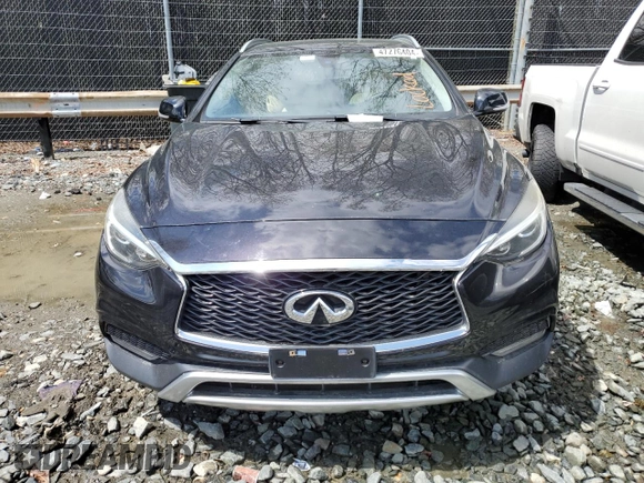 2018 Infiniti QX30 Premium with VIN SJKCH5CR7JA044597, listed as a Copart auction lot 47276404 with 102,007 mi miles. Bid and sale history available at carsss.com. Image 5.