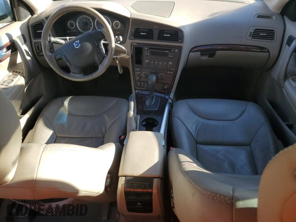2007 Volvo XC70 with VIN YV4SZ592371263570, listed as a Copart auction lot 48040985 with 117,509 mi miles and Salvage Title. Bid and sale history available at DreamBid. Image 8.