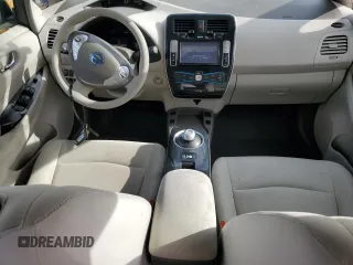 2011 Nissan LEAF SL with VIN JN1AZ0CP0BT004797, listed as a Copart auction lot 42435985 with 39,881 mi miles and Clean Title. Bid and sale history available at carsss.com. Image 8.
