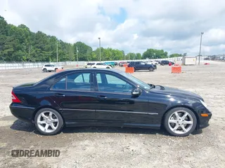 2007 Mercedes-Benz C 230 Sport с VIN WDBRF52H57E025736, выставлен на аукционе IAAI как лот 42541691 с пробегом 131 847 миль миль и . История ставок и продаж доступна на DreamBid. Изображение 13.