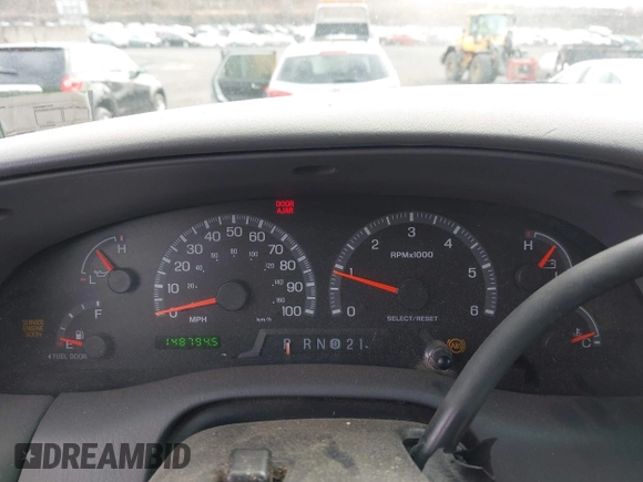2000 Ford F-150 XL with VIN 1FTRX18WXYNC25817, listed as a IAAI auction lot 41976618 with 148,794 mi miles and . Bid and sale history available at DreamBid. Image 7.