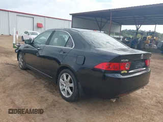 2004 Acura TSX with VIN JH4CL96884C040741, listed as a IAAI auction lot 41738635 with 177,897 mi miles. Bid and sale history available at carsss.com. Image 3.