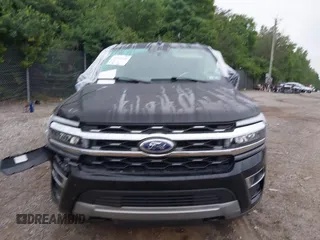 2023 Ford Expedition Limited z VIN 1FMJU2A89PEA39445, wystawiony jako IAAI lot #42456146 z przebiegiem Nie podano mil oraz . Historia ofert i sprzedaży dostępna na DreamBid. Obrazek 12.